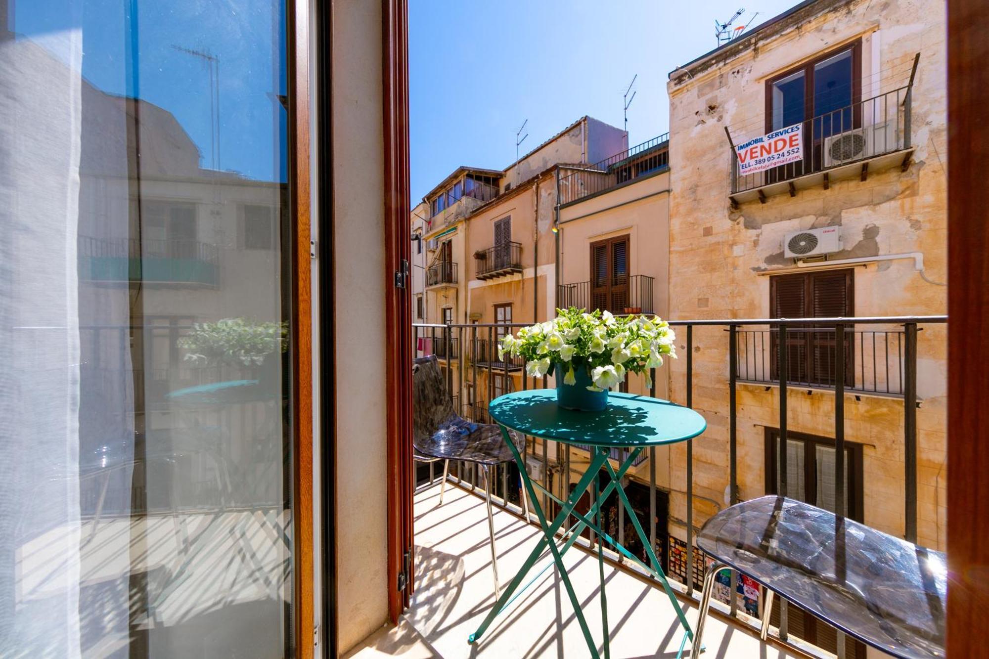 チェファル30 Balcone Bordonaroアパートメント エクステリア 写真